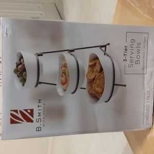 B. Smith 3-Tier serving bowl set
